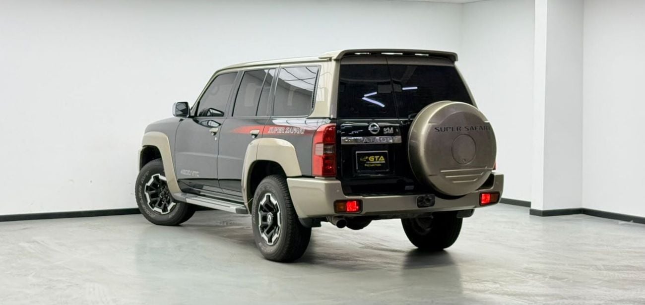 Nissan Patrol SUPER SAFARI 2021 Nissan Patrol Super Safari, Warranty, Service History, GCC Specs