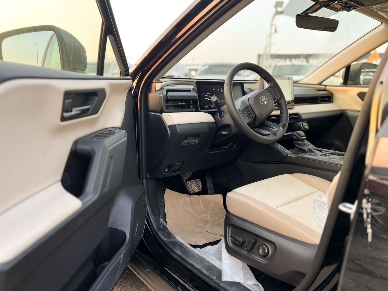Toyota RAV4 XLE HEV 2026 RAV4 2.5 XLE-G HEV - EXPORT ONLY