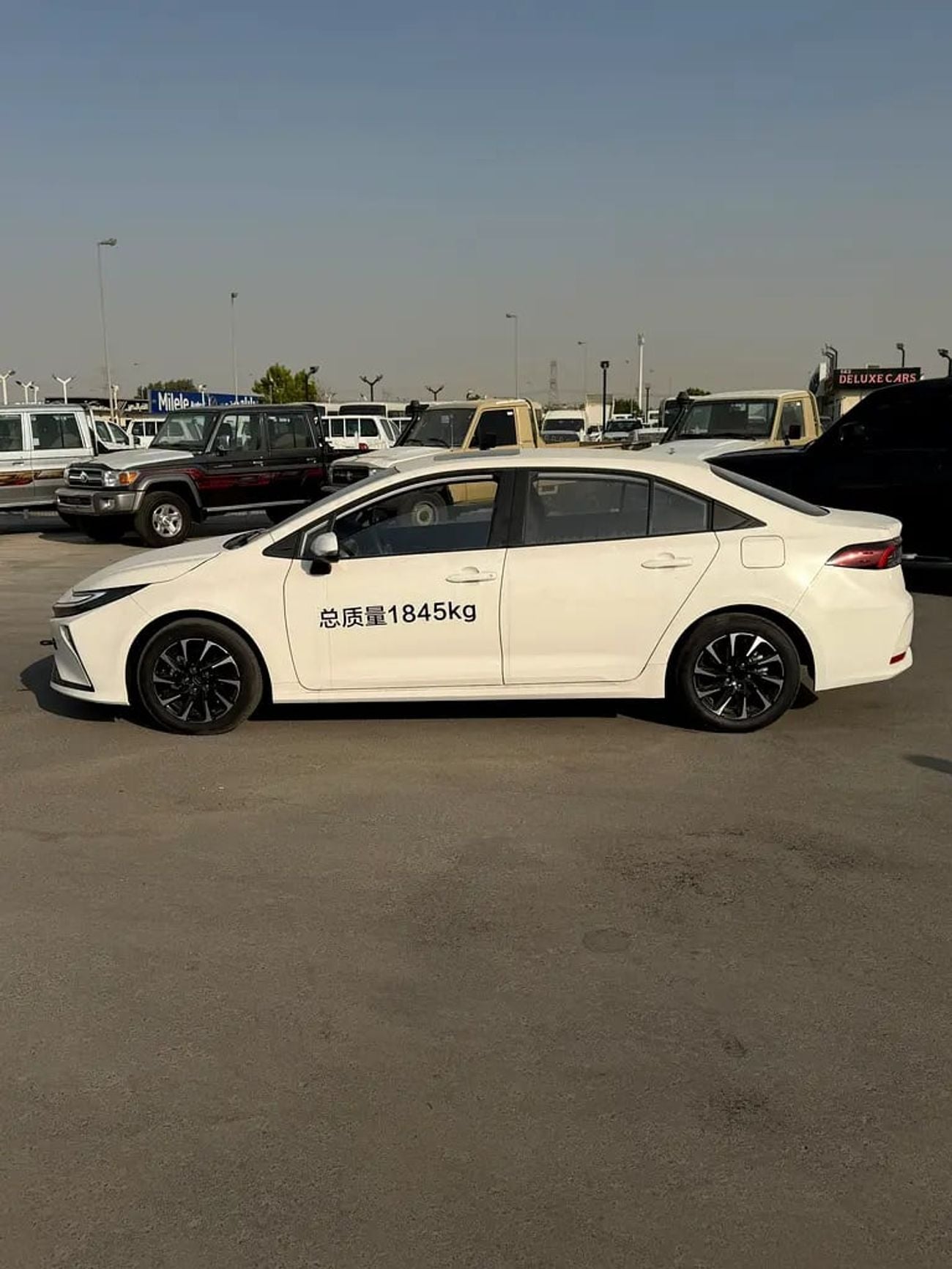 Toyota Corolla XLI HEV Limited 1.8L Chinese Specs