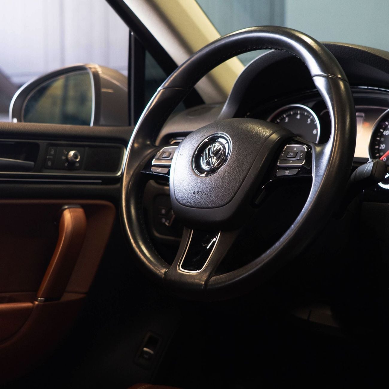 فولكس واجن طوارق AED 1,398 P.M • 0% Downpayment • Volkswagen Touareg Kit • 1 Year Warranty