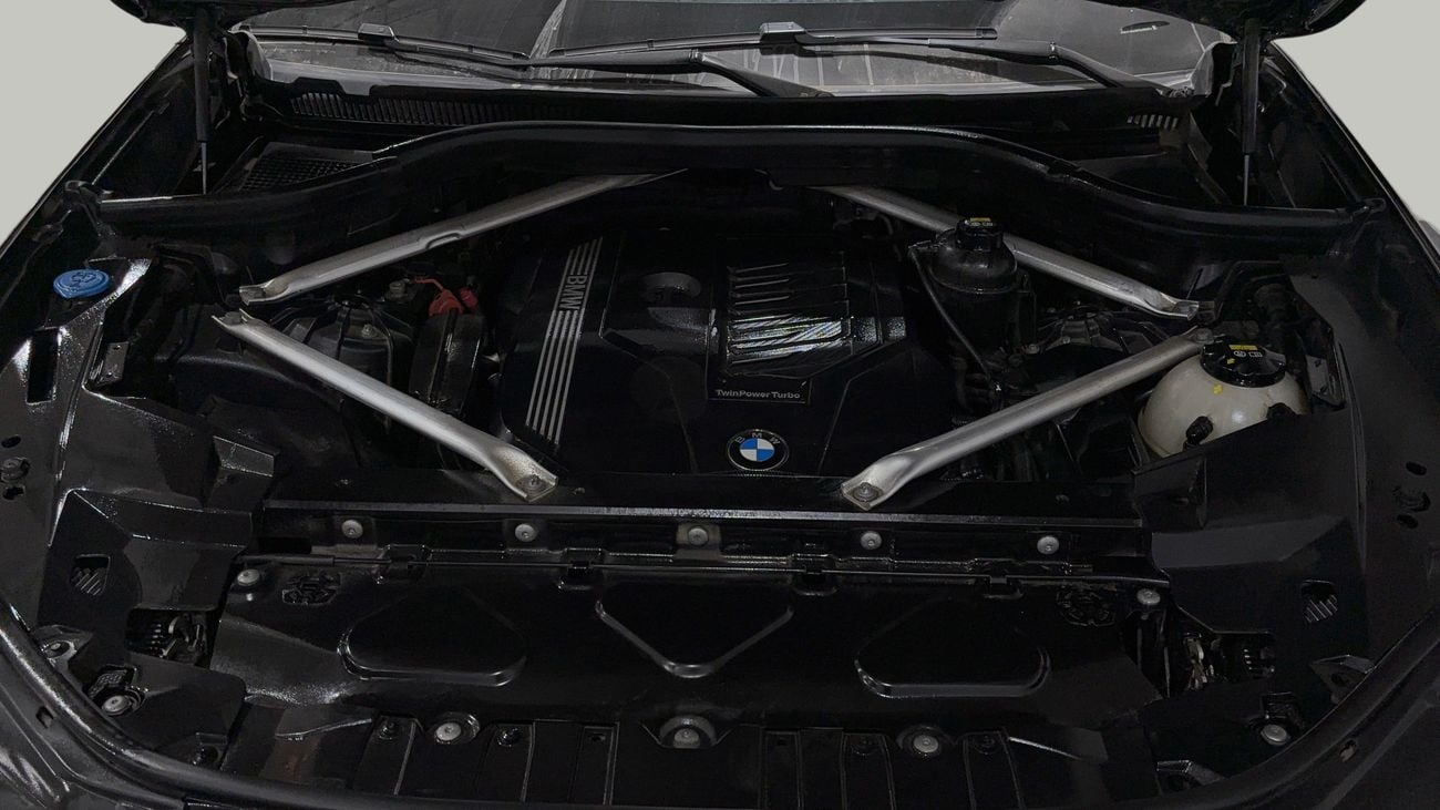 بي أم دبليو X6 40i M SPORT كارس24 هي سوق ضخم للسيارات المستعملة موثوق ومضمون ٪كارس24 هي سوق ضخم للسيارات المستعملة موثوق ومضمون