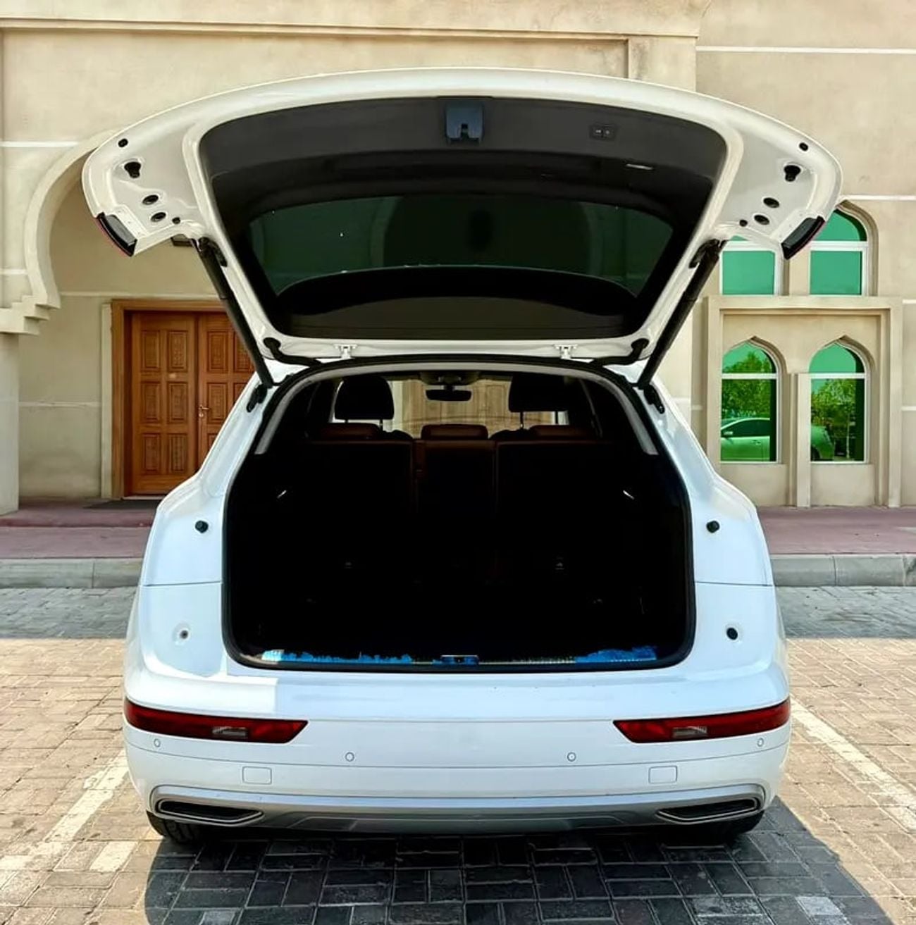 أودي Q5 45 TFSI اودي خليجي بحالة ممتازة 45 TFSI quattro GCC Specs