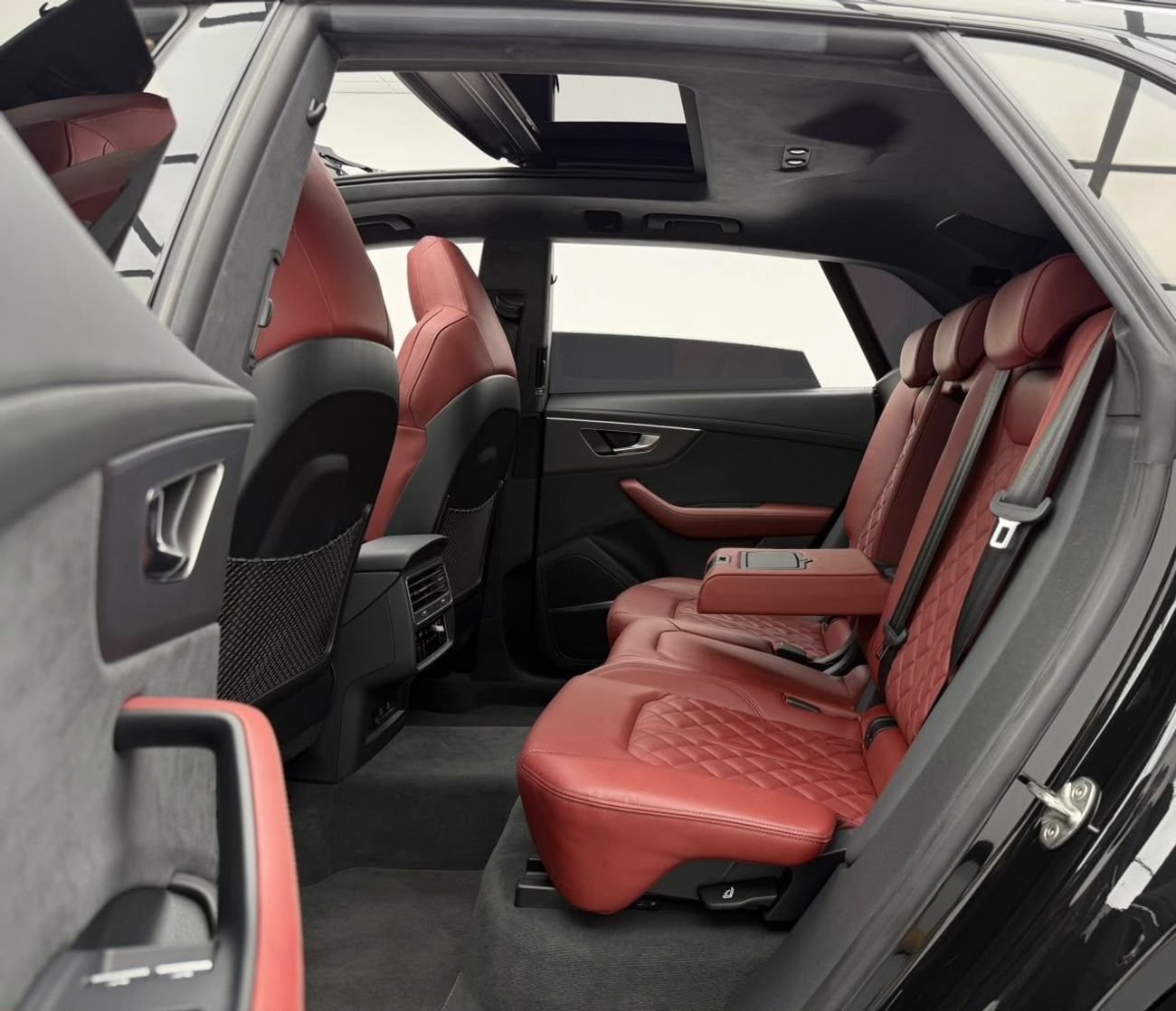 Audi SQ8 STANDARD