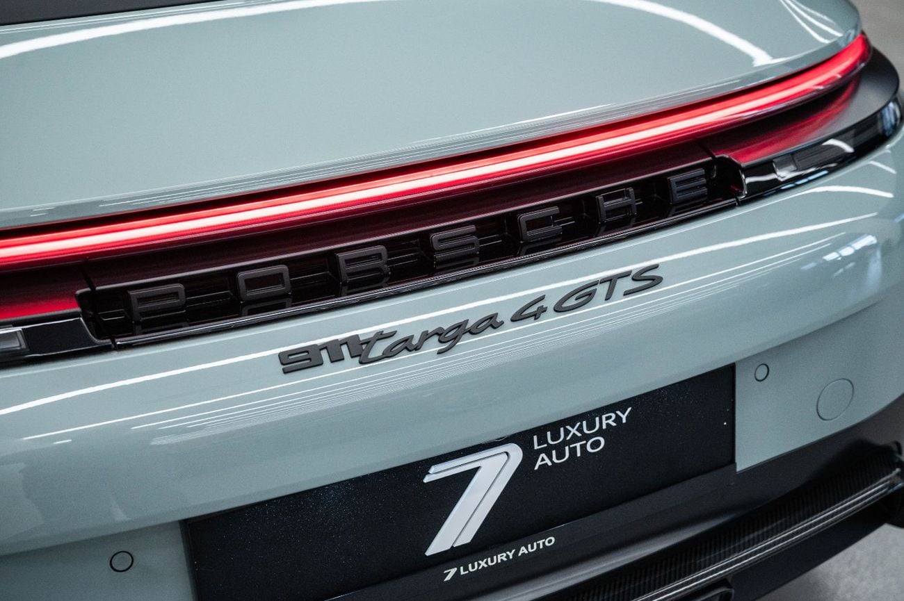 Porsche 911 TARGA 4GTS GCC Specs | Warranty | As Brand New Condition
