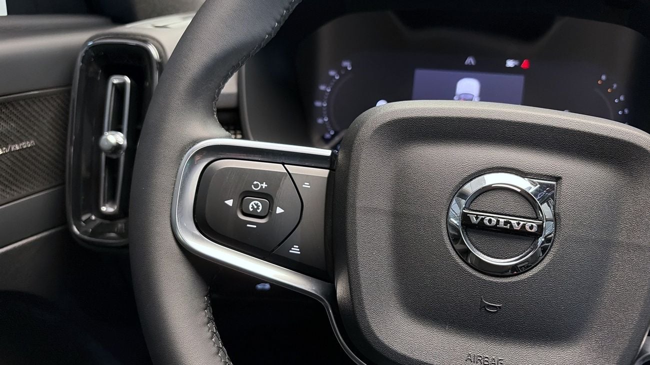 Volvo XC40 ULTIMATE DARK | Guaranteed Warranty | 0 Down Payment