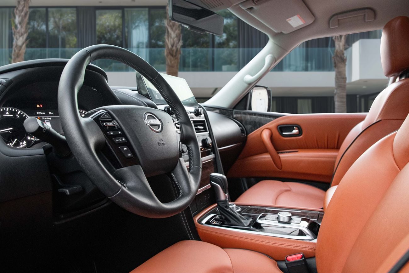 Nissan Patrol LE T2 Patrol T2 LE Titanium | 3,917 P.M | 0% Downpayment | Nissan Warranty Patrol T2 LE Titanium!