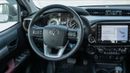 Toyota Hilux SR5 4.0 PETROL 2026 4x4