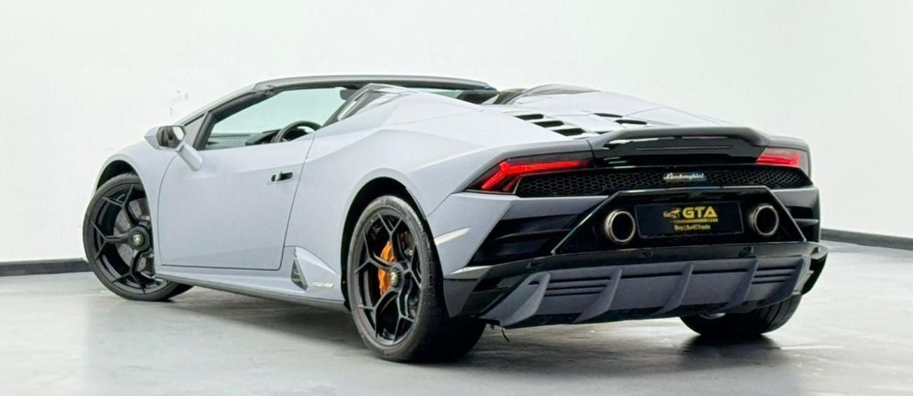 Lamborghini Huracan EVO SPYDER 2023 Lamborghini Huracan EVO Spyder, Lamborghini Warranty+Full Service History, GCC Specs.