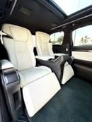 Lexus LM 300H LM 300h Hybrid | UAE - Excellent Condition | Regional Specs: