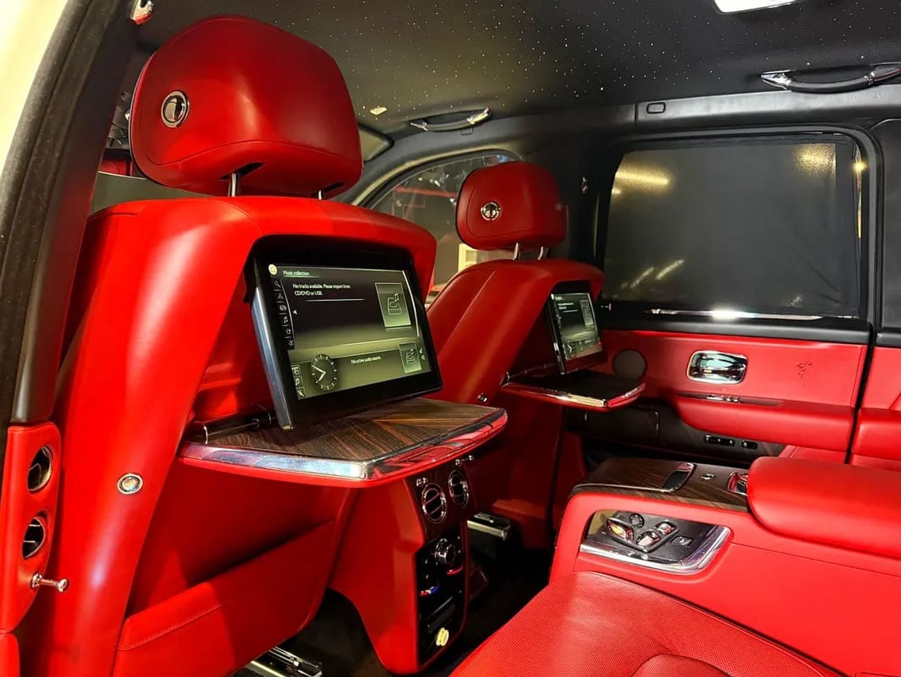 Rolls Royce Cullinan VIP EDITION GCC FHS 1 YEAR WARRANTY