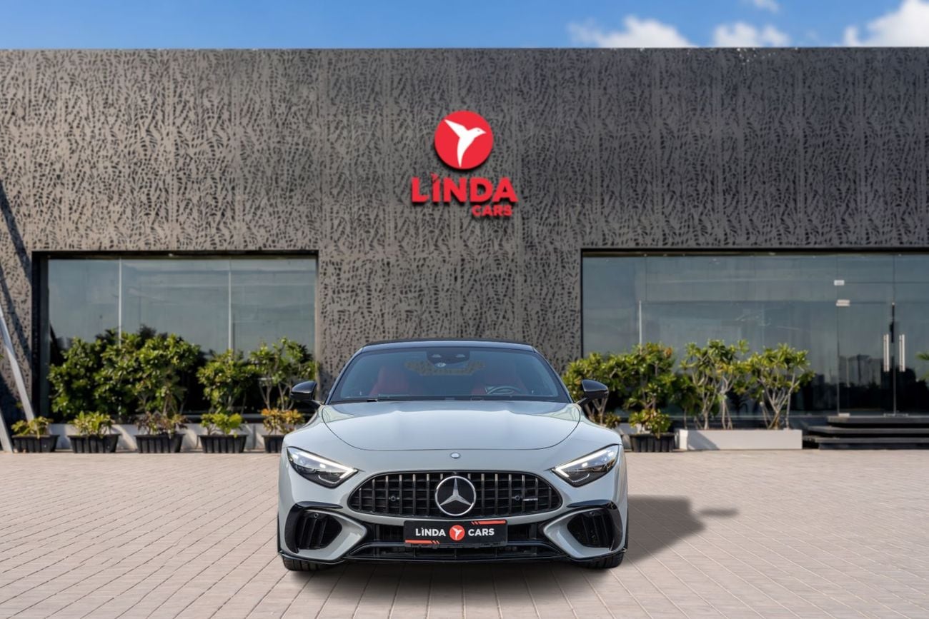 مرسيدس بنز SL 55 AMG 4ماتيك+ مرسيدس بنز SL55 AMG ثنائية التوربو 4Matic+ موديل 2022 بقوانين دول مجلس التعاون الخليجي | الضمان