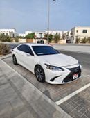 لكزس ES300h PREMIER