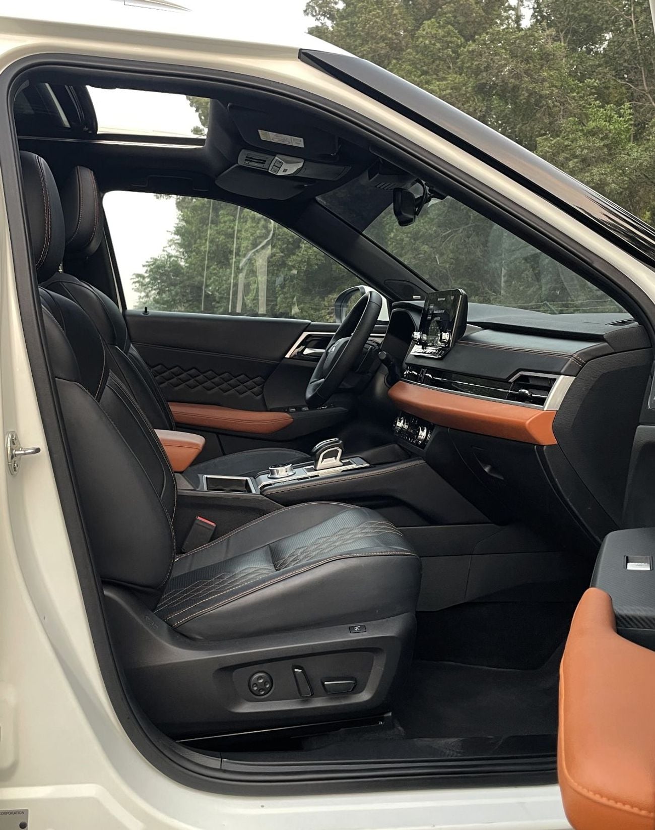 Mitsubishi Outlander PREMIUM ACCIDENTS FREE - GCC - P LINE - ORIGINAL PAINT - PERFECT CONDITION INSIDE OUT - 2 KEYS