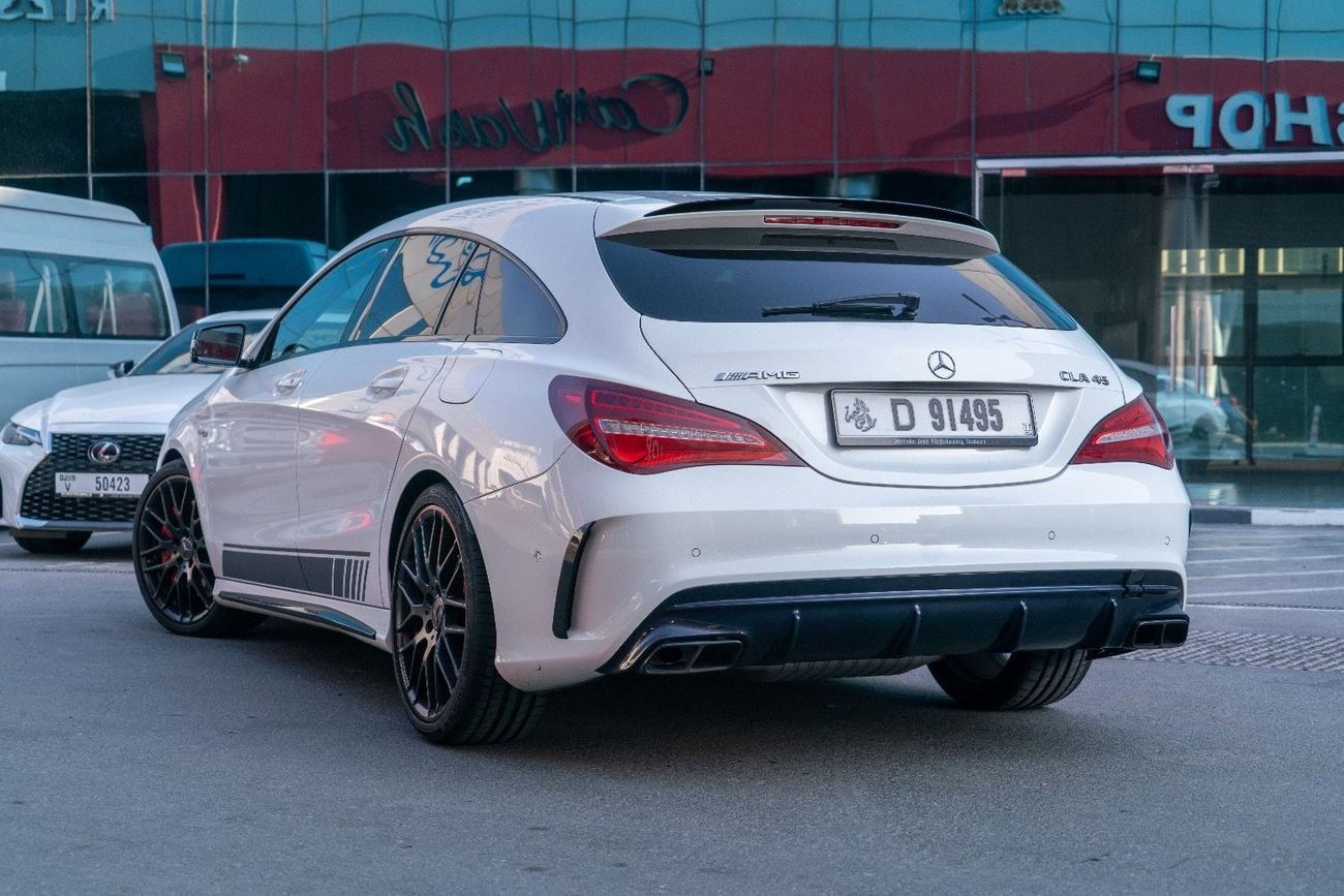Mercedes Benz CLA 45 AMG Mercedes Benz CLA 45 AMG shooting brake 2019