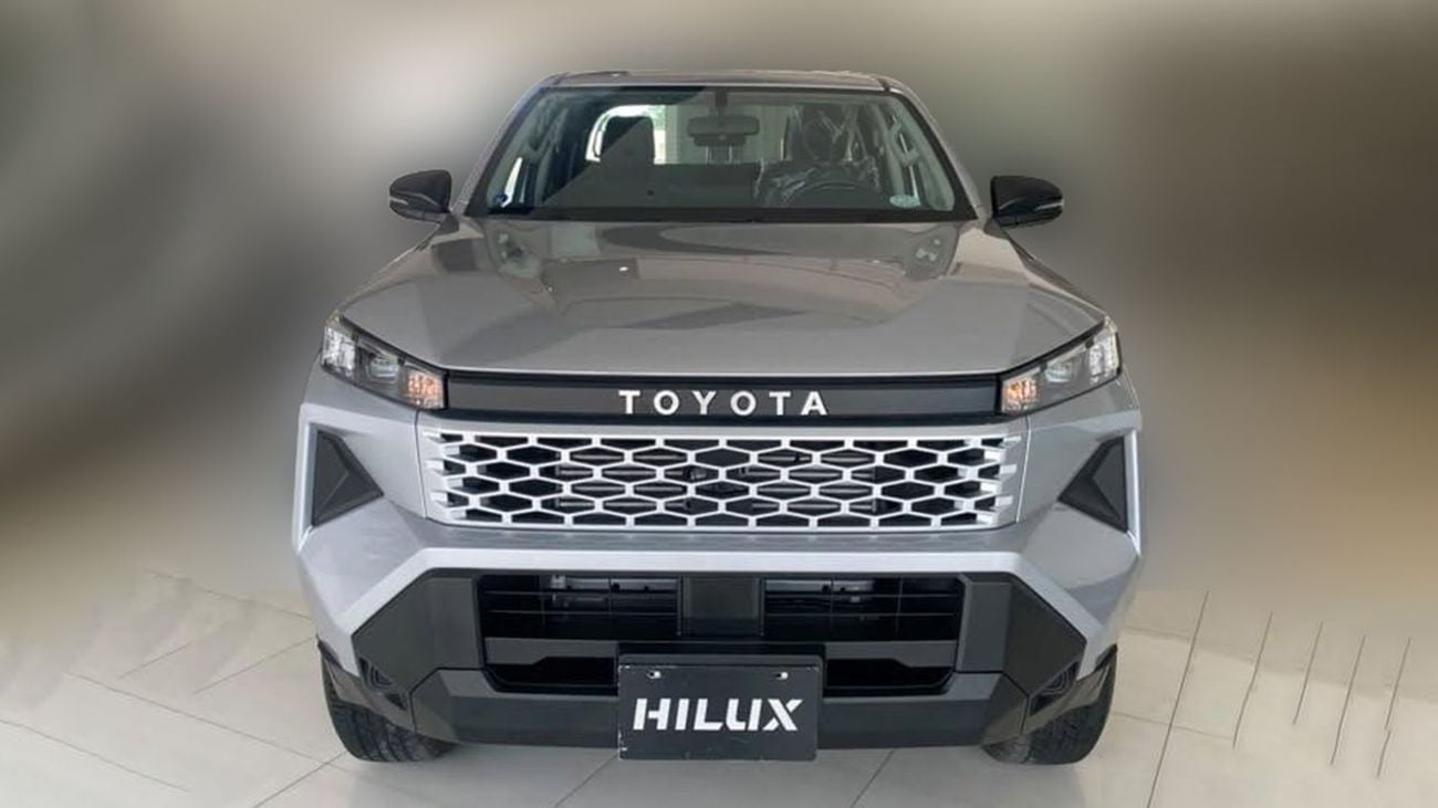 Toyota Hilux | 2-YEAR WARRANTY + SERVICE AVAILABLE | IN-HOUSE FINANCING