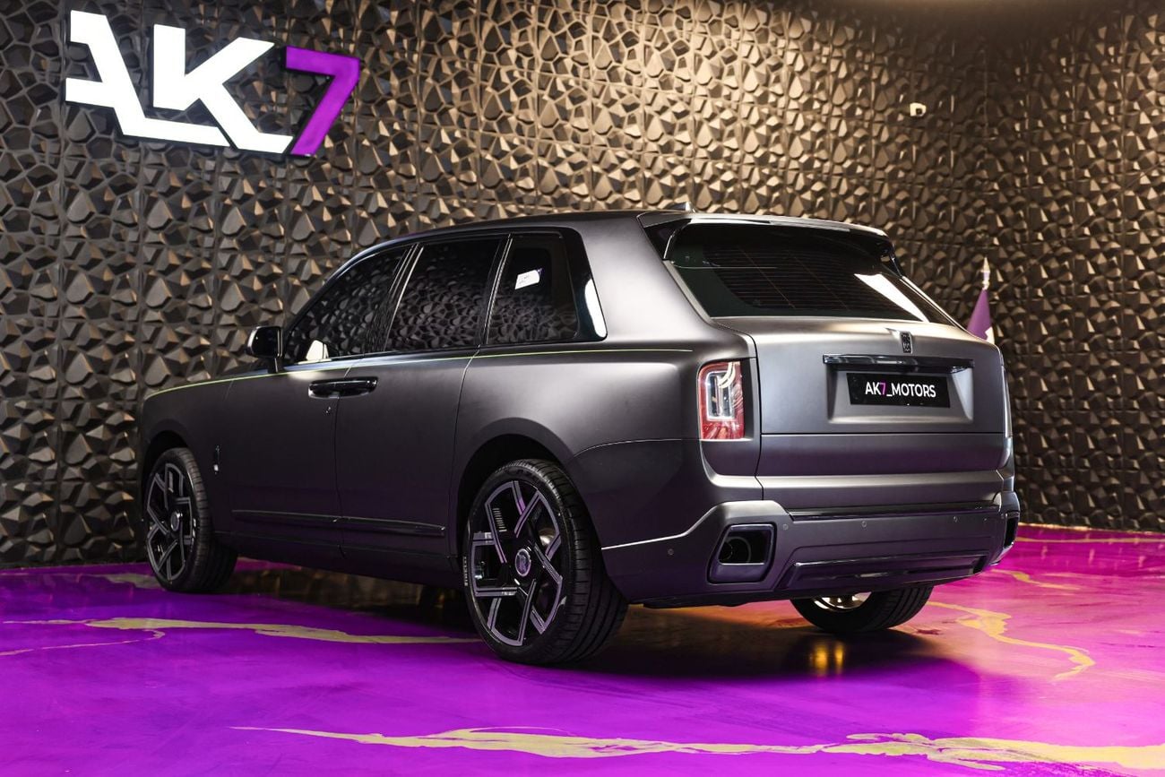 Rolls Royce Cullinan BLACK BADGE 2023 Rolls Royce Cullinan Black Badge | GCC