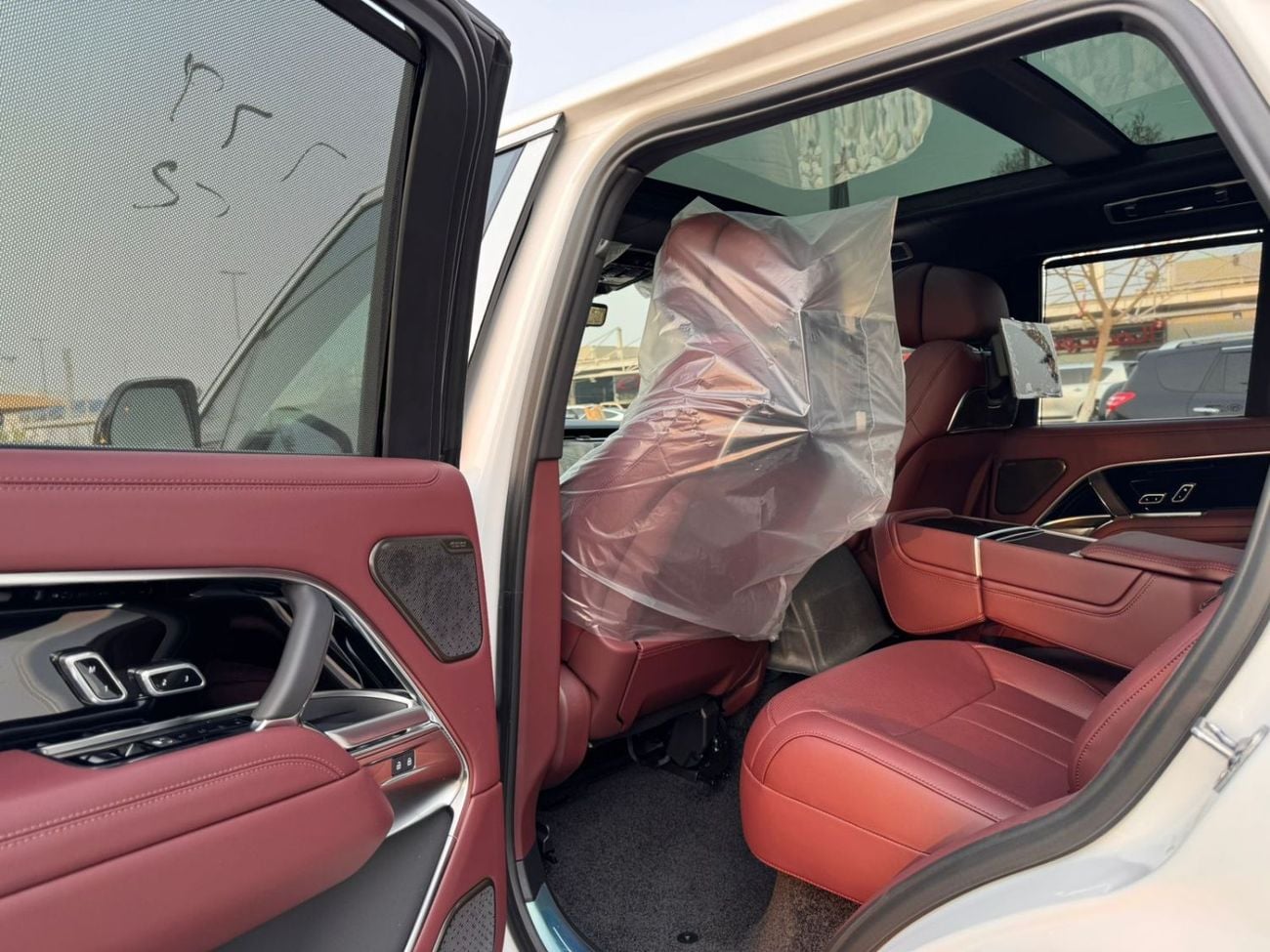 Land Rover Range Rover AUTOBIOGRAPHY P530 LAND ROVER RANGE ROVER P 530 / GCC UNDER WARRANTY 2026