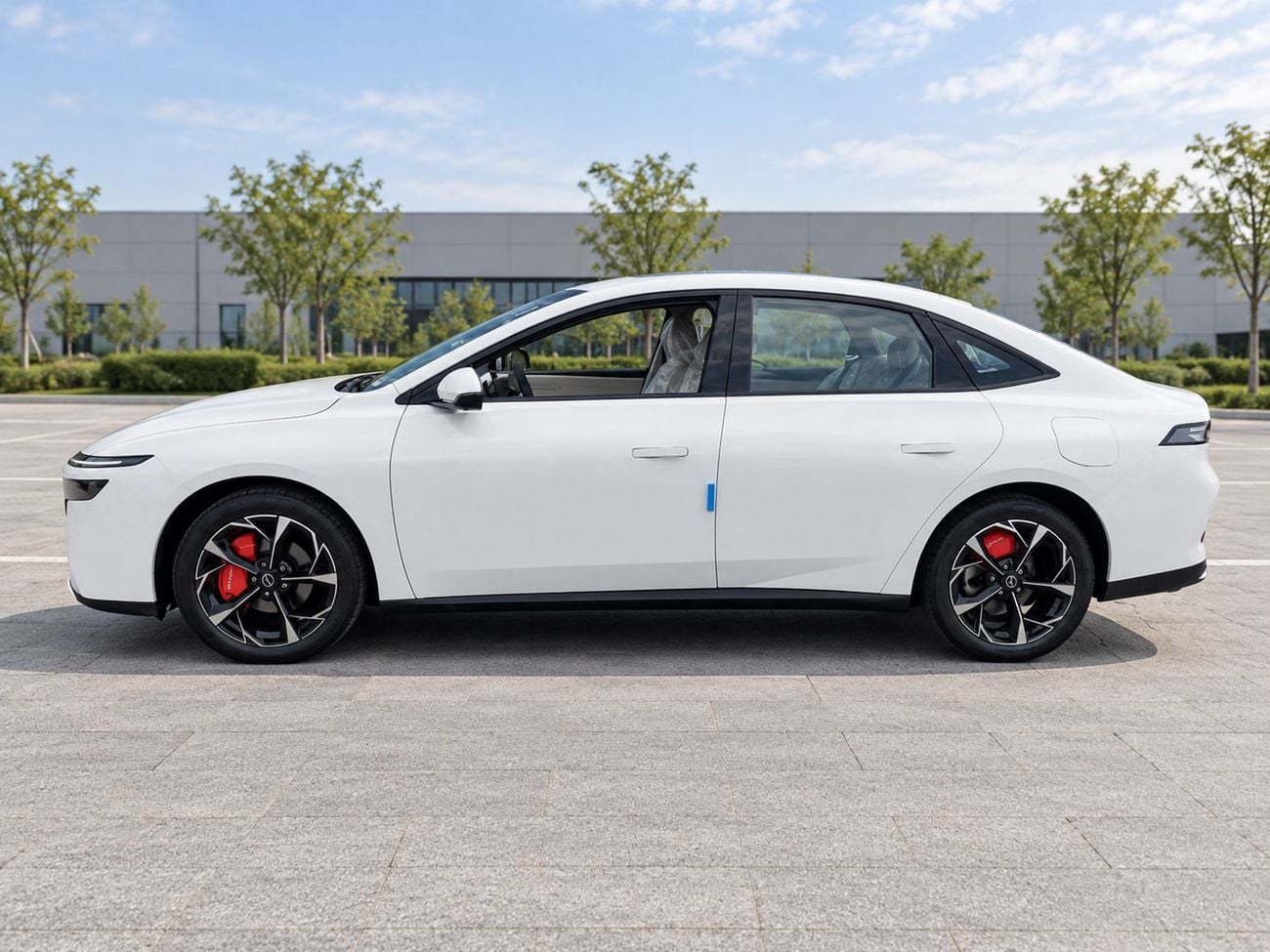 Nissan N6 Nissan N6 2026– Plug-in Hybrid