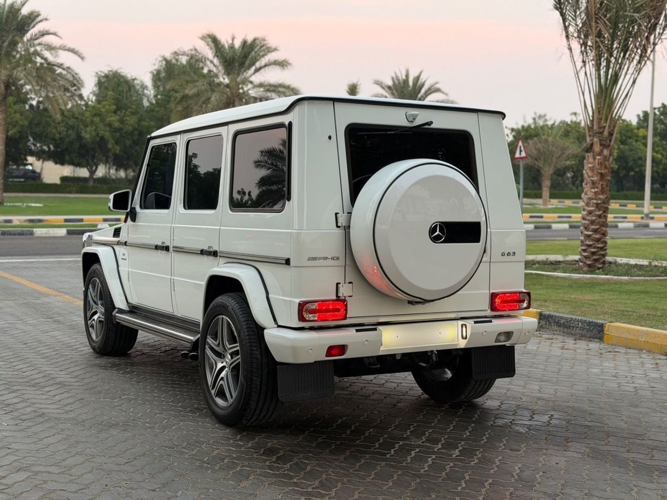 مرسيدس بنز G 63 AMG ستاندارد