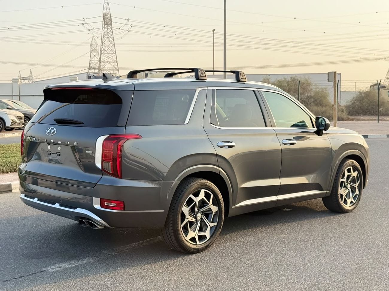 Hyundai Palisade Calligraphy 3.8L panoramic, 360 cameras full option