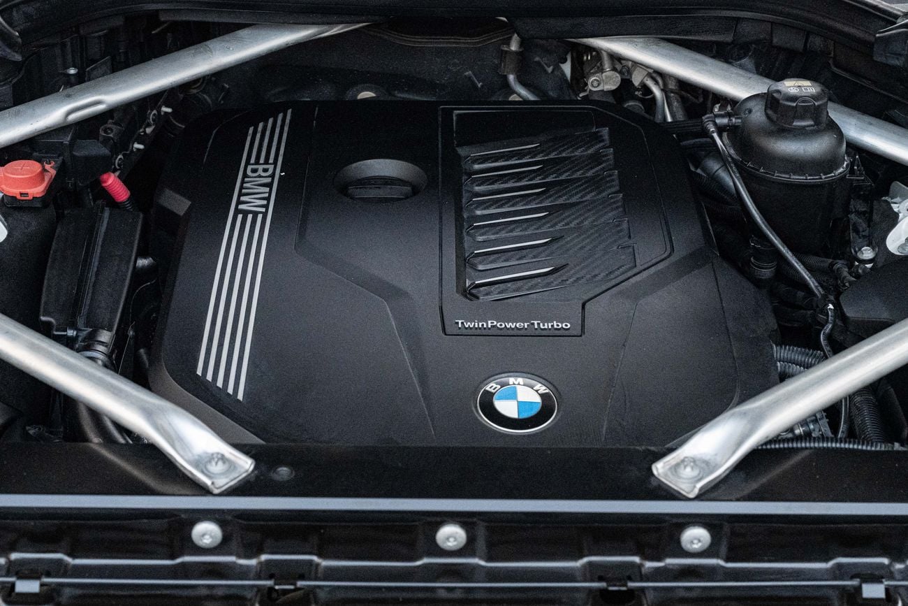بي أم دبليو X5 xDrive40i M Sport X7 xDrive 40i M Sport | 3,388 P.M | 0% Downpayment | BMW MAINTAINED