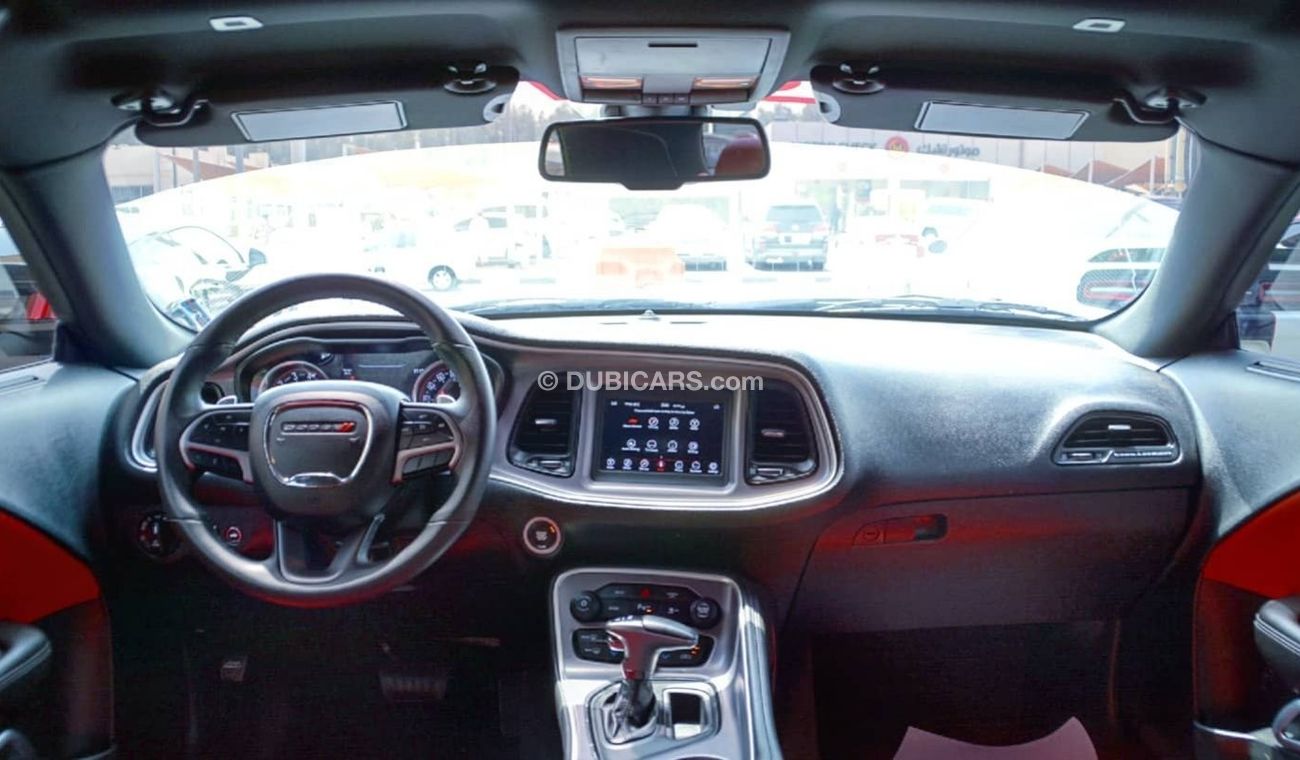 Dodge Challenger SOLD!!!!!Challenger R/T Hemi V8 5.7L 2019/ Original AirBags/ Leather Interior/ Excellent Condition