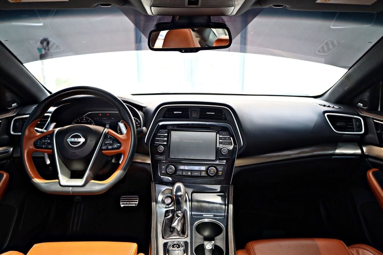 Nissan Maxima SR