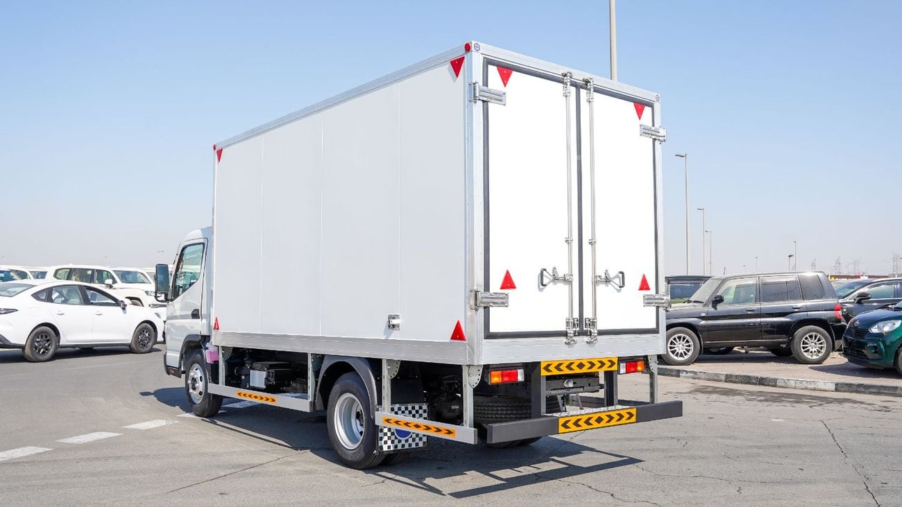 Mitsubishi Fuso Canter Brand New – 4.2L Diesel 2WD Manual – V16 – GCC 2026 – Export Only