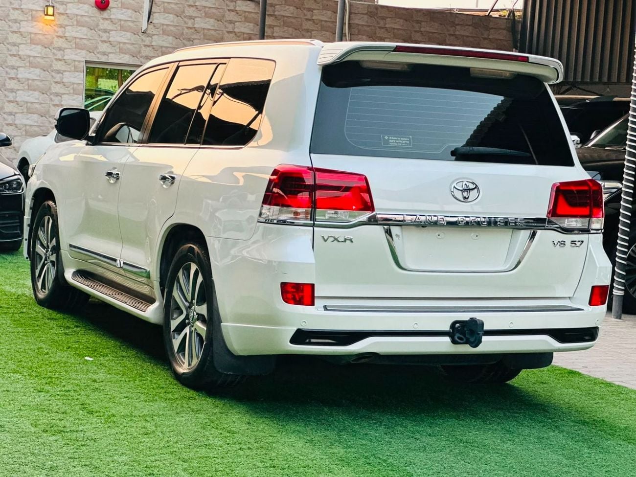 Toyota Land Cruiser VXR
