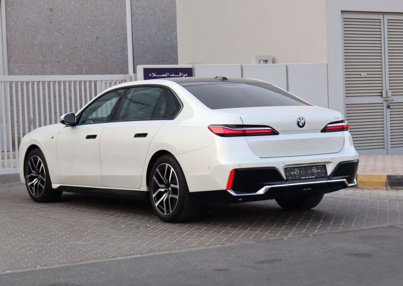 BMW 735i M SPORT