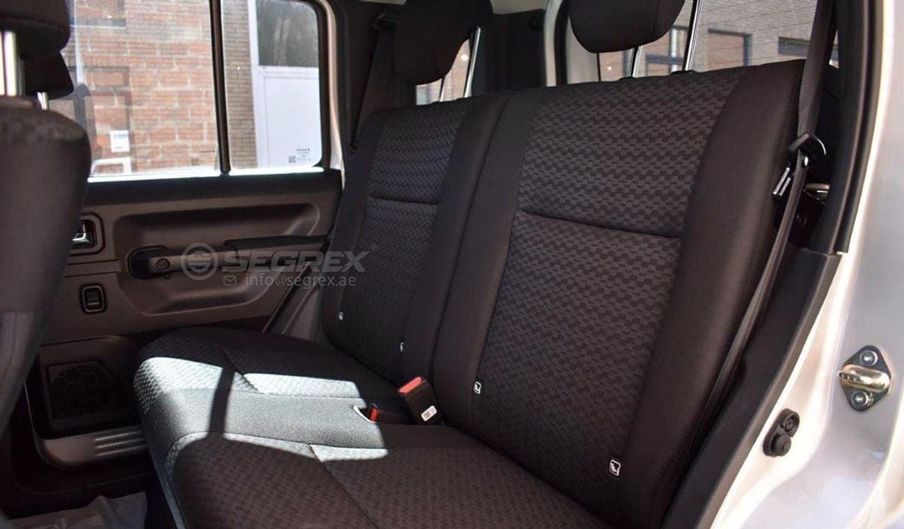 سوزوكي جيمني GLX . 1.5L . Petrol . 4WD . 4AT . 5 Seats . 5 Doors . Non-GCC موديل 2026. للتصدير
