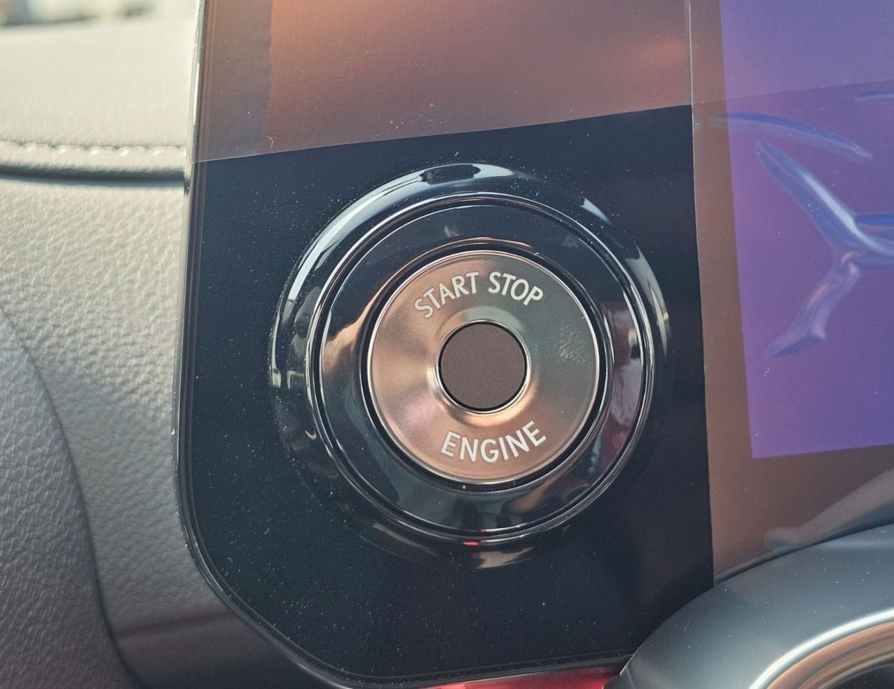 لكزس LX 600 F SPORT لكزس LX600 F.SPORT مارك ليفينسون || محرك بنزين V6 سعة 3.5 لتر، دفع رباعي، 22 عجلة قيادة، رادار، شاشة