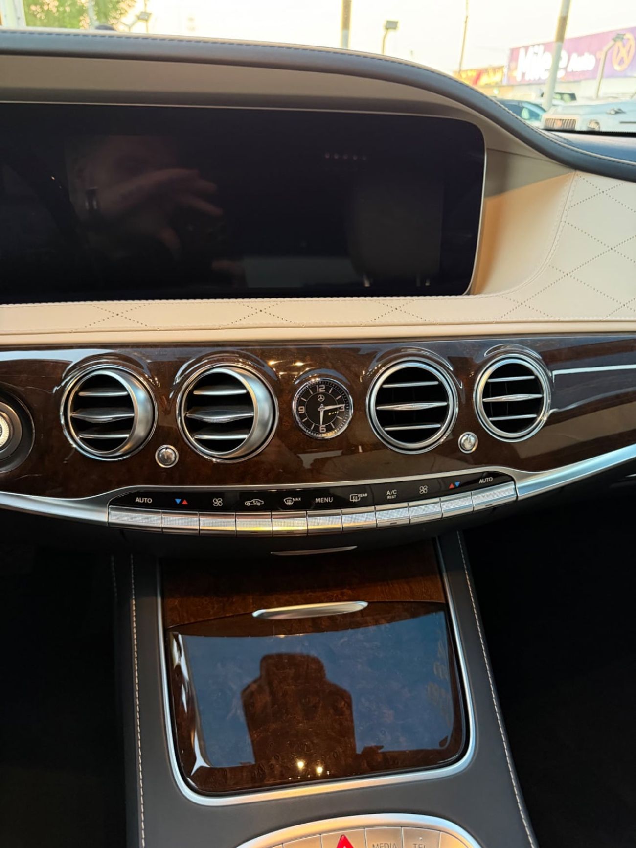 Mercedes Benz S600 LWB V12