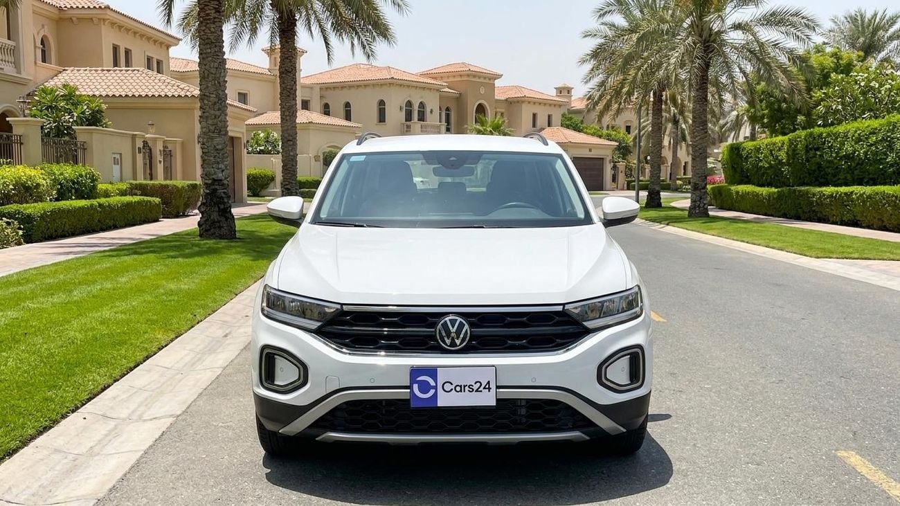 Volkswagen T-ROC LIFE 2024 | AED 885/Month | 0 DP | 30 Day Return | Warranty | Service History