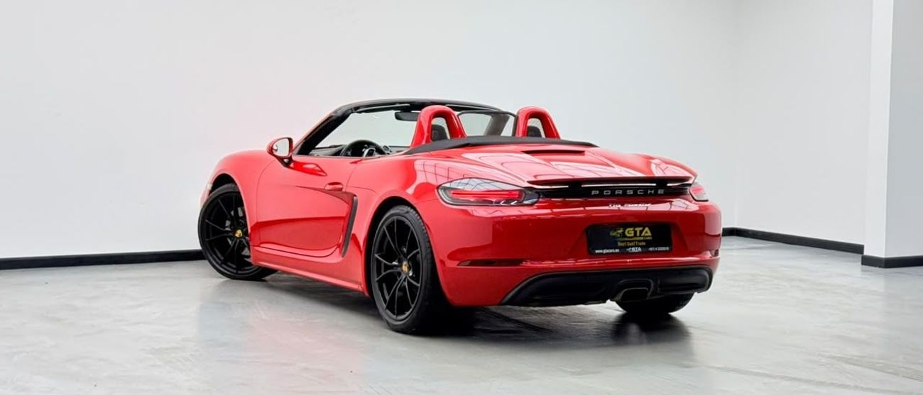 Porsche 718 Boxster 2017 Porsche 718 Boxster ,Porsche Warranty + Full Service History ,Excellent Condition, GCC