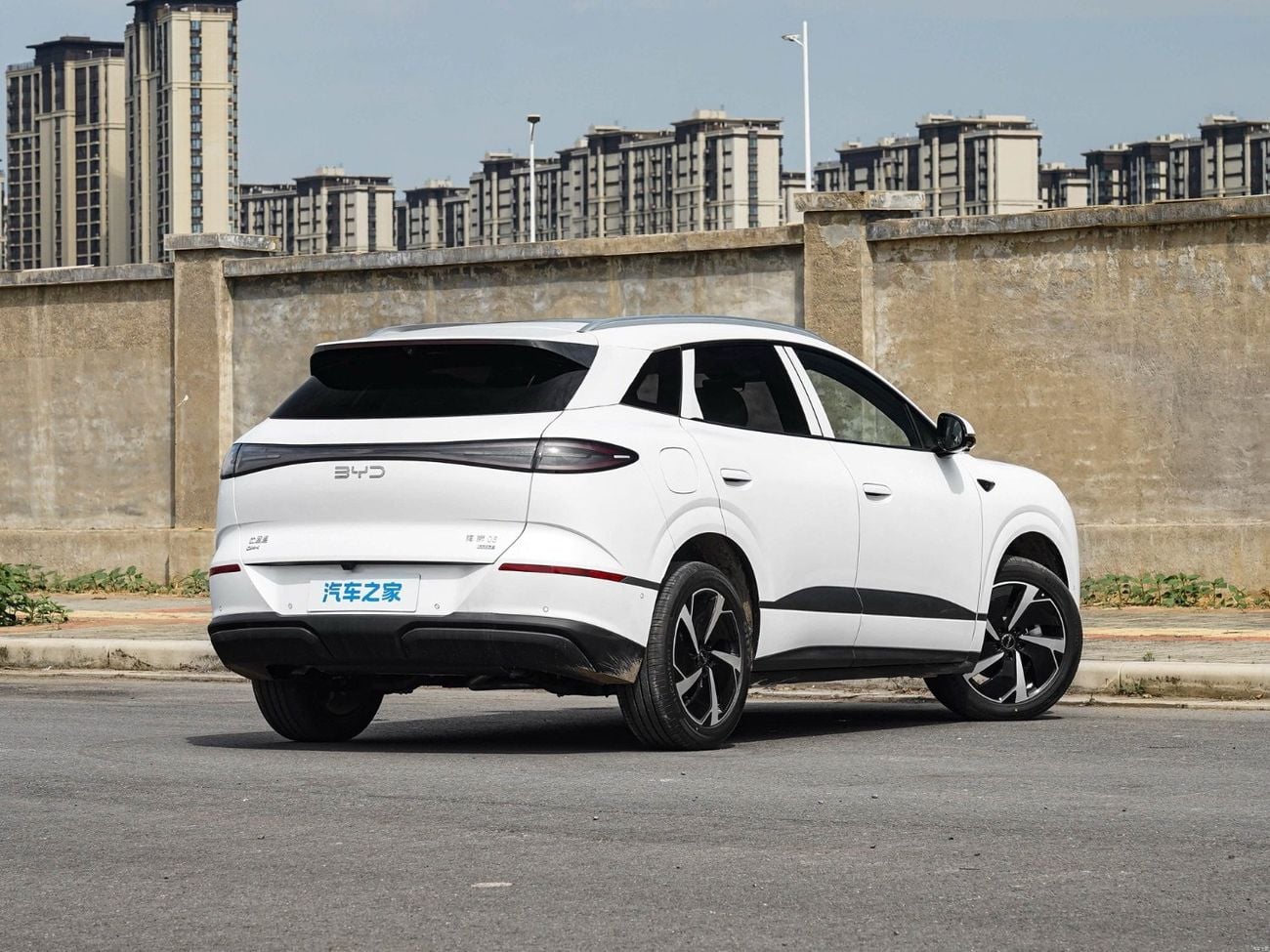 BYD Sealion 06