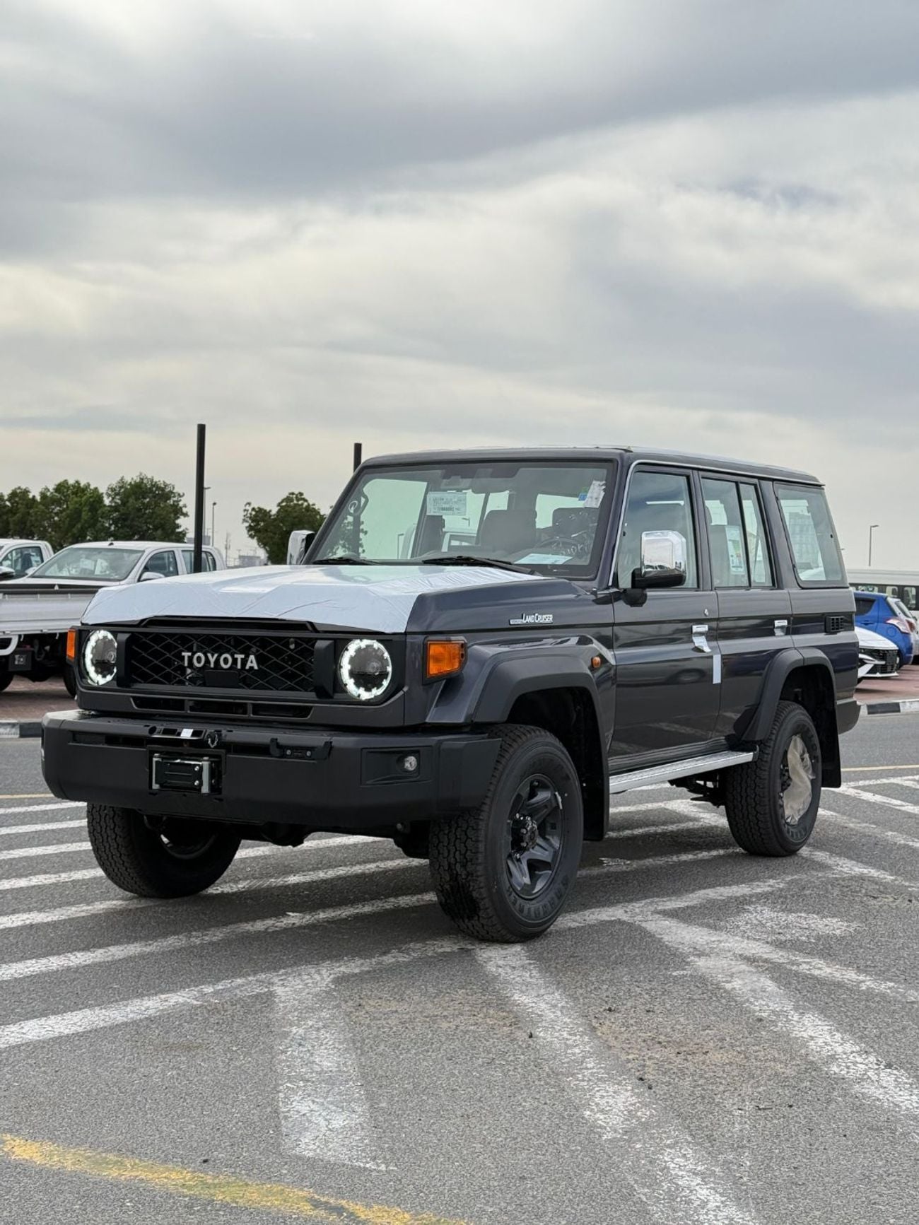 تويوتا لاند كروزر 70 LC76 HT VXR