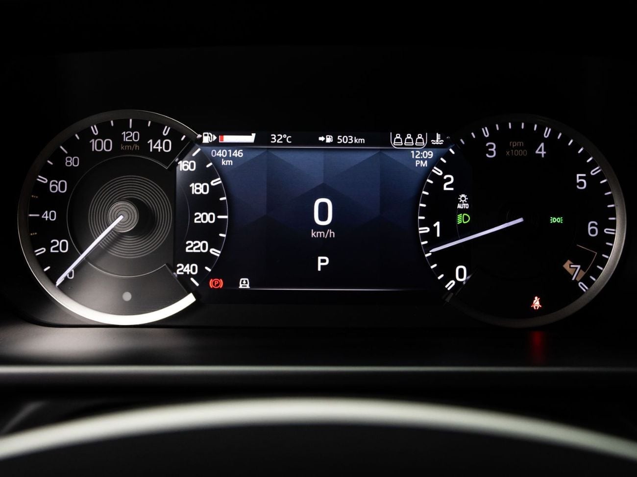 Land Rover Defender 110 SE P400 BUY NOW, PAY 2027 | THE BLACKLINE STANDARD | 2028 Al Tayer Warranty + S