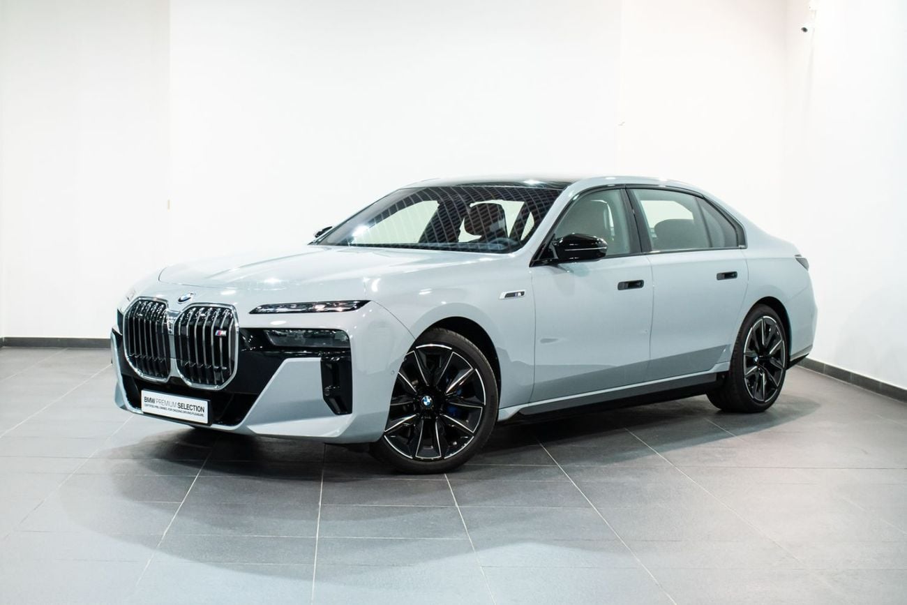 بي أم دبليو i7 M70 XDRIVE ماستركلاس
