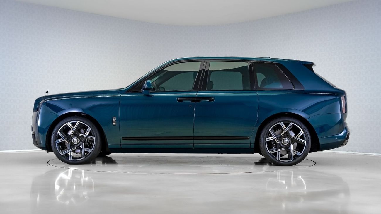 Rolls Royce Cullinan BLACK BADGE