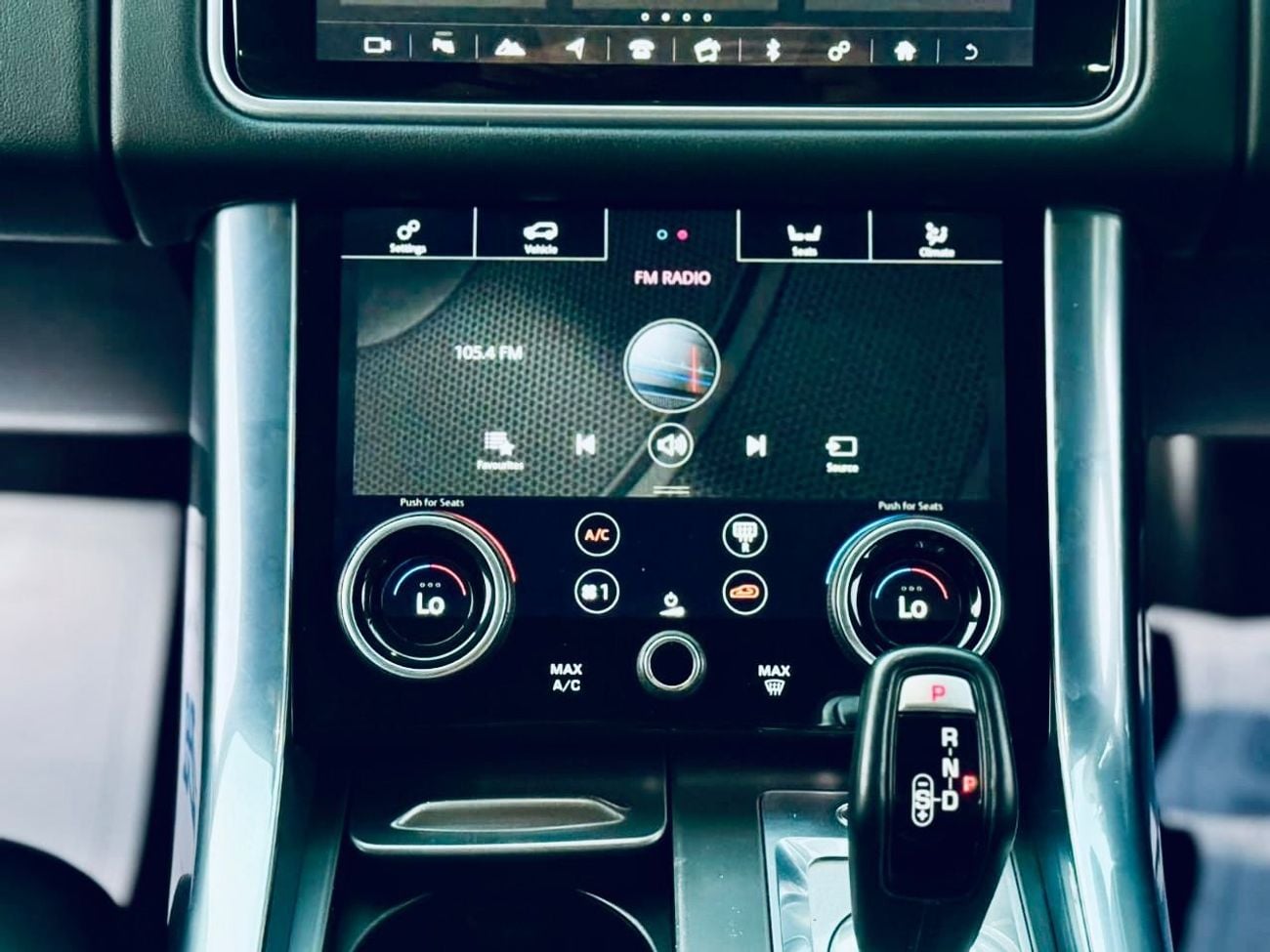 Land Rover Range Rover Sport SE RHD
