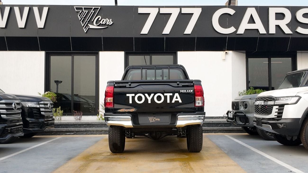 تويوتا هيلوكس SR5 تويوتا هايلكس SR5 DC 4WD A/T 2026