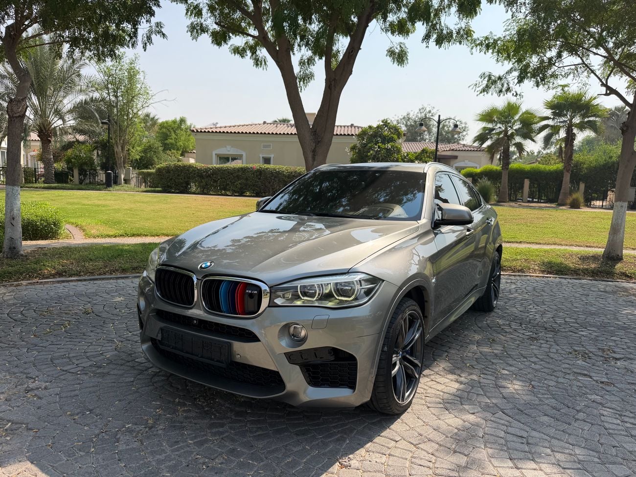 BMW X6 50i M SPORT