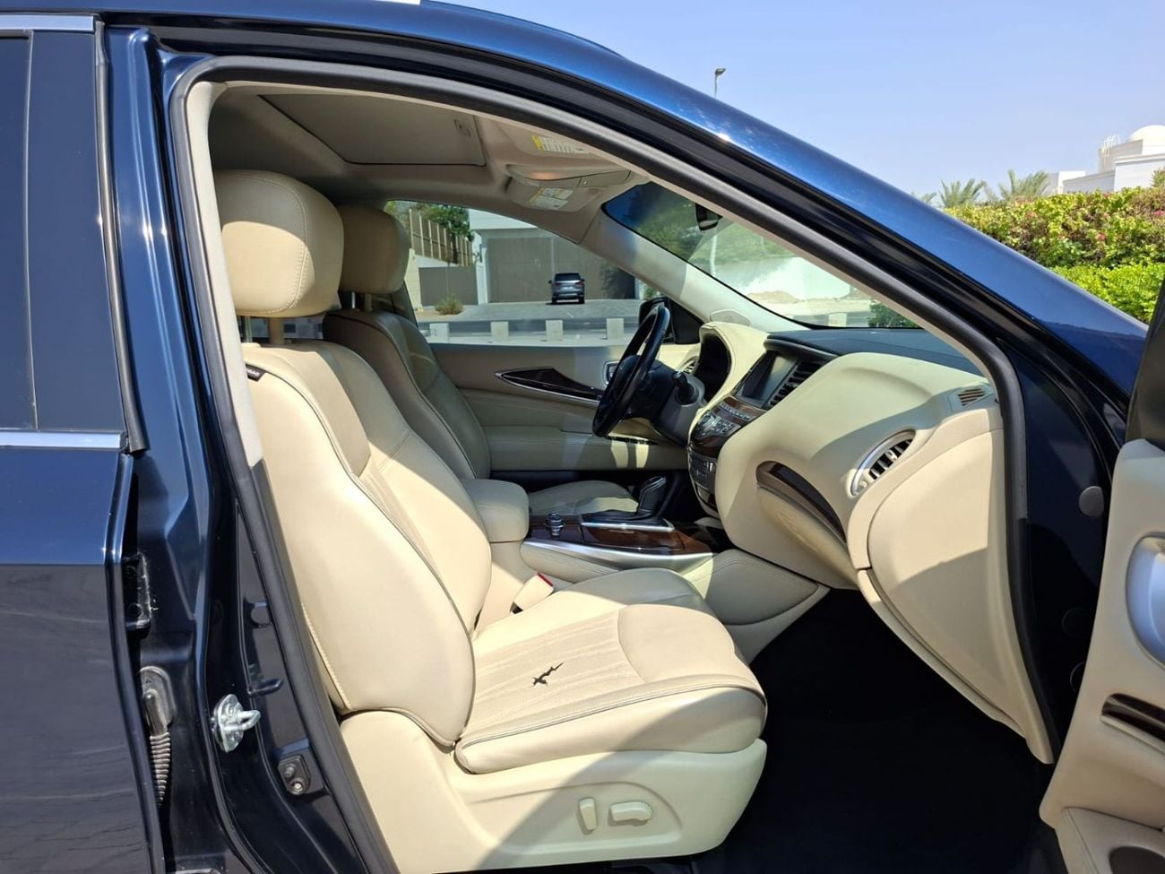 Infiniti QX60 LUXURY 3.5L
