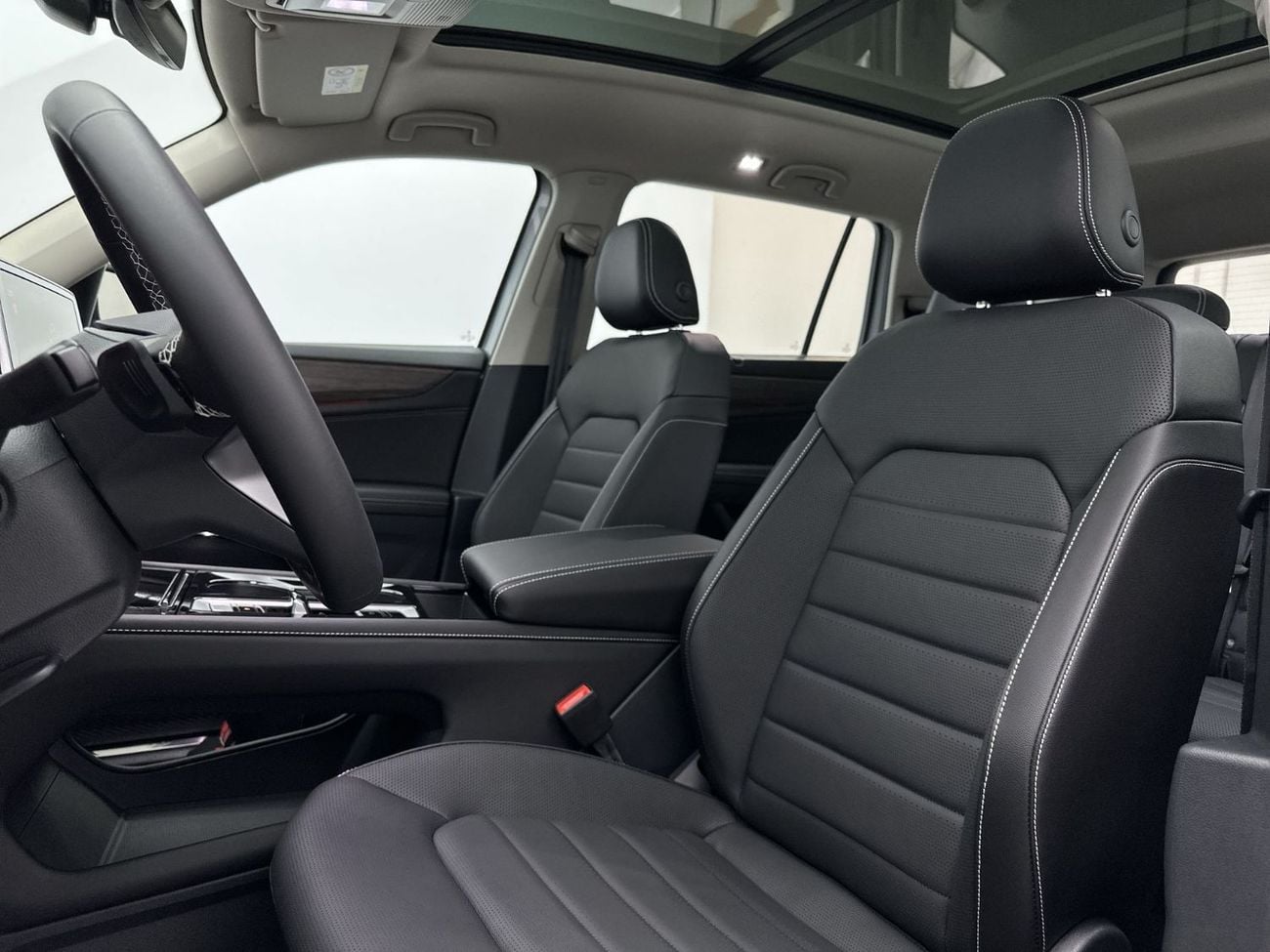 Volkswagen Teramont COMFORTLINE 2.0L (Facelift 2) | Panoramic Sunroof | Luxury Leather Seats | VW Certified