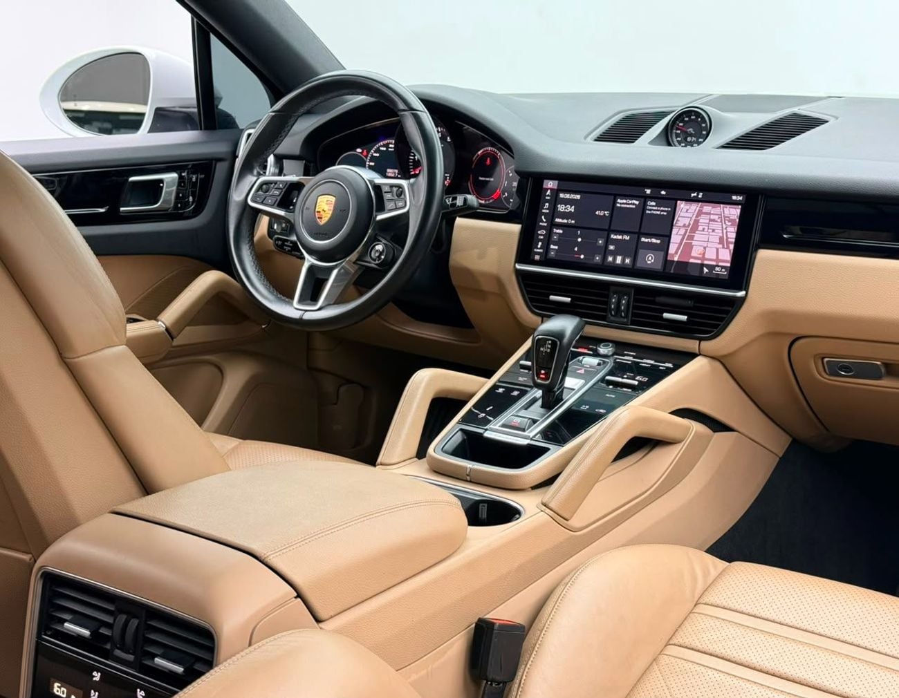 Porsche Cayenne STANDARD 2020 Porsche Cayenne Coupe, Warranty, Full Porsche Service History, GCC Specs