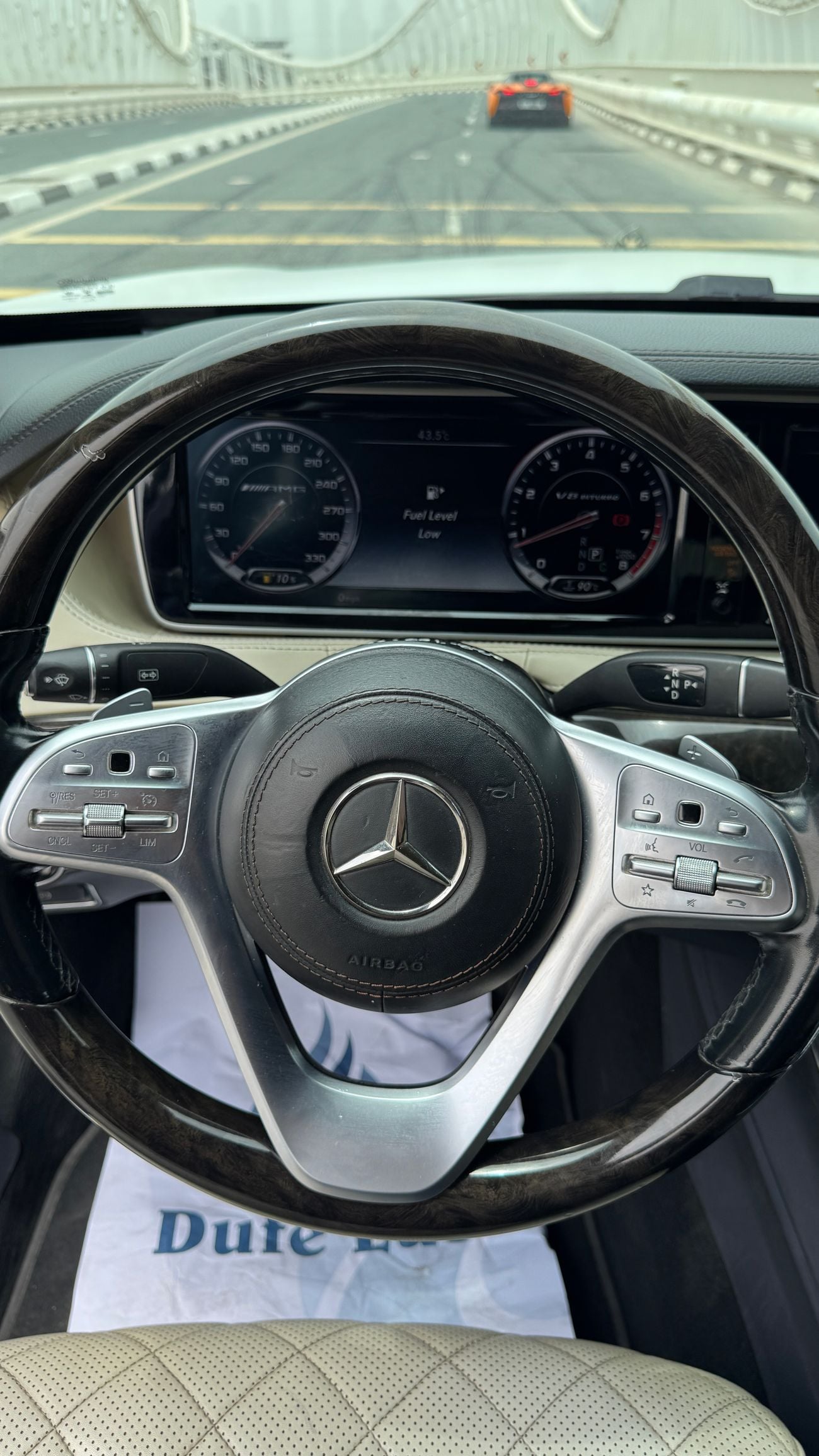 Mercedes Benz S550