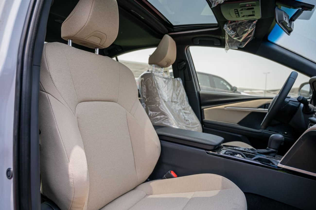 Toyota Camry E HEV 2.5L Automatic 2025