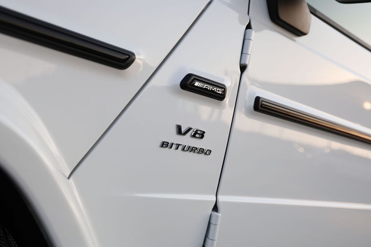 Mercedes Benz G63 AMG STANDARD Night Package