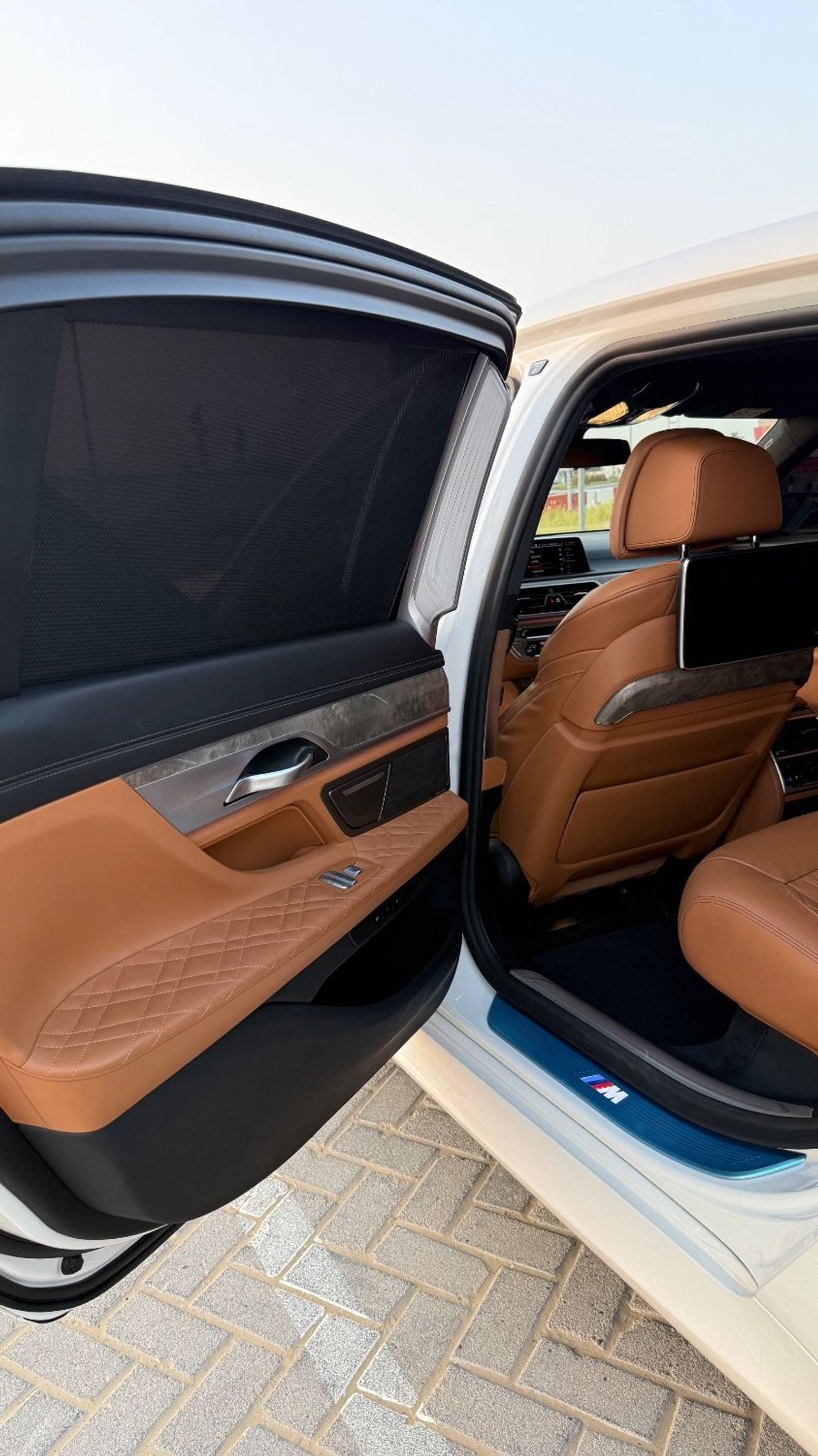BMW 740Li M SPORT PACK